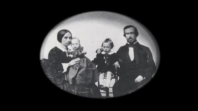 S04:E04 - The Spirits of the Whaley House / The Haunted Decks of the Queen Mary