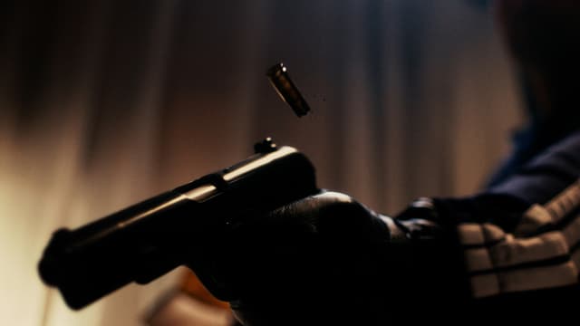 S01:E03 - La caza del hombre