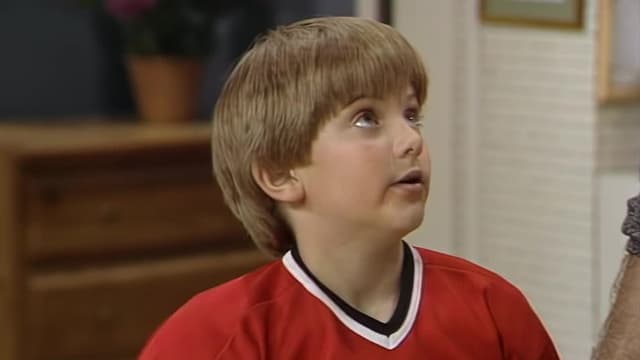 S01:E14 - First Blood