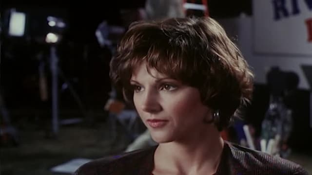 S02:E16 - Television Terror