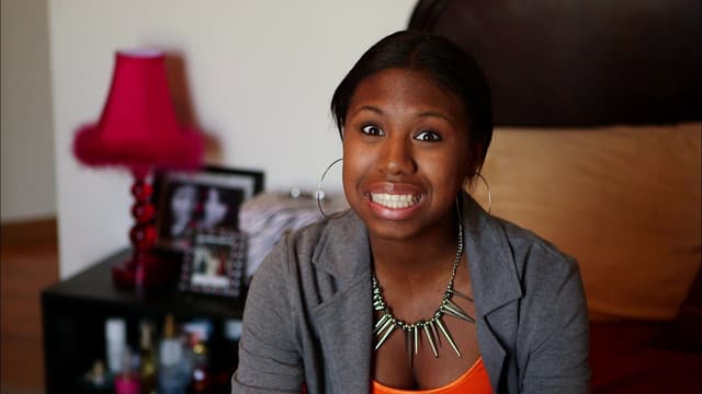 S01:E04 - Turning Water to Wine