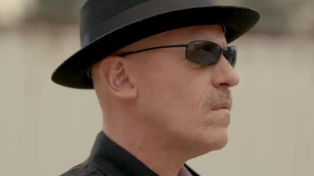 S01:E07 - Por Las Malas