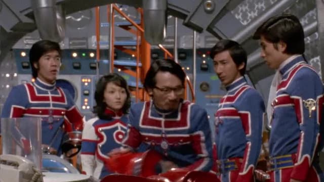 S01:E52 - Steal the Life of Ultra!