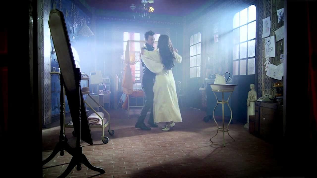 Watch Coma El Amor Te Despierta