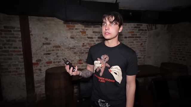 S04:E11 - The Most Haunted City in America