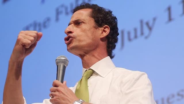 S01:E09 - Anthony Weiner