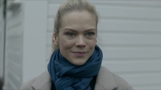 S01:E10 - December (Pt. 2)