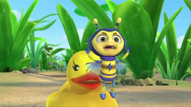 S01:E12 - The Dumb "Duckling"