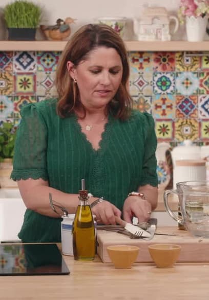 S01:E09 - Turkey Dumplings With the Kernell Family poster