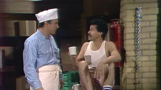 S03:E10 - The Night Visitor