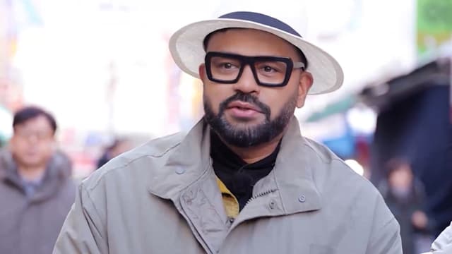 S01:E10 - Episode 10