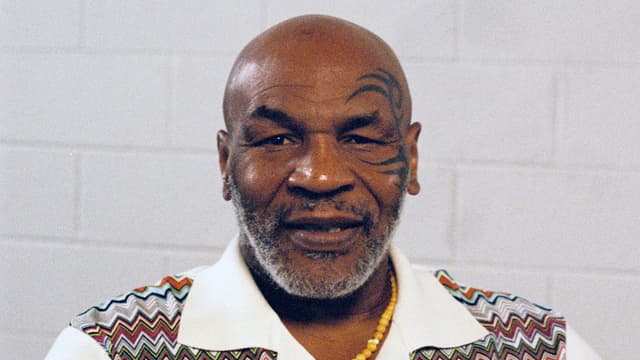 S01:E08 - Nick Kyrgios vs Mike Tyson