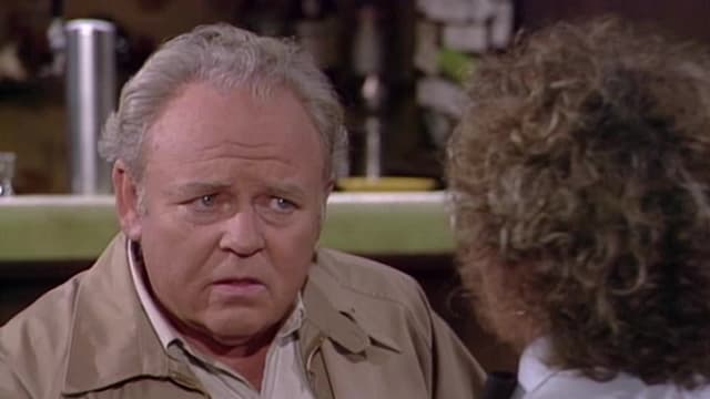 S09:E09 - Return of the Waitress