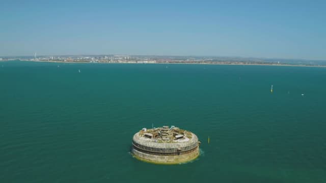 S08:E10 - Ghosts of Mount Fortune