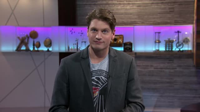 S01:E13 - Dumpster Home