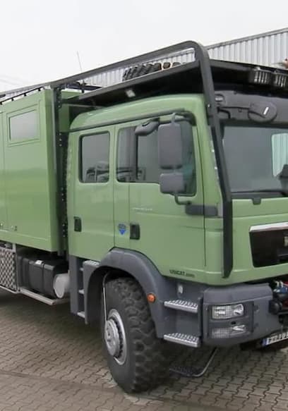 Watch Extreme RVs S02:E06 - Unicat's Off-Road Romper - Free TV Shows | Tubi