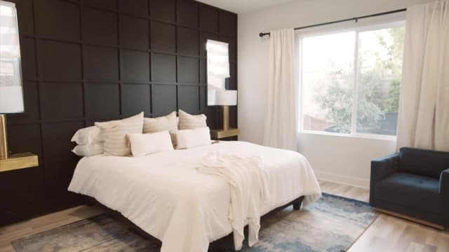 S01:E01 - Master Suite Masters