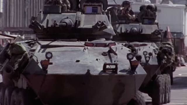 S03:E09 - True Stories