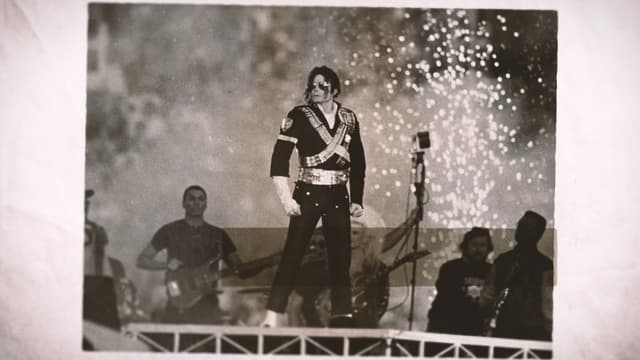 S01:E08 - God Save the King