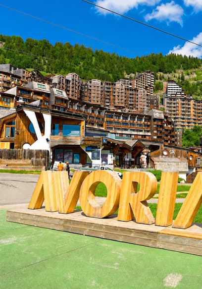 S01:E08 - Avoriaz: One of the Most Expensive Mountain Resorts in France poster