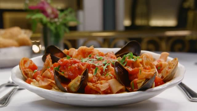 S06:E13 - A Taste of Time