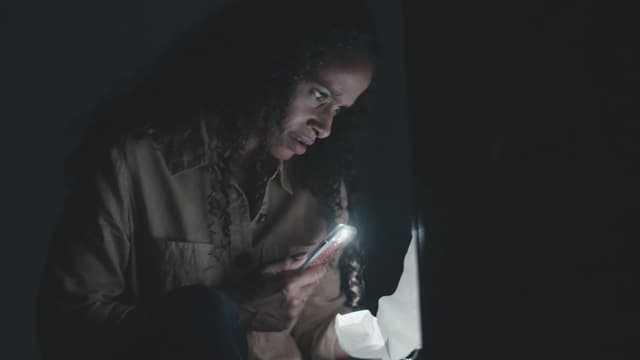 S01:E04 - Something About AJ