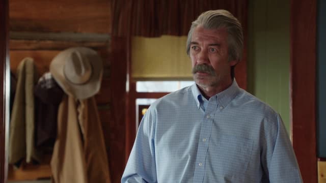 S08:E01 - There and Back Again