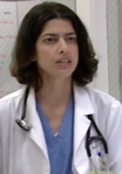 Watch Untold Stories of the ER S02:E14 - Pressure Is Building - Free TV ...