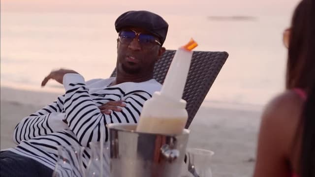 S02:E01 - Wish You Were Here