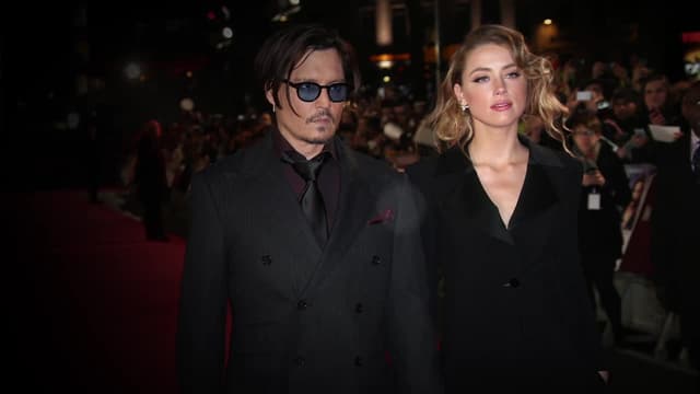 S01:E01 - Johnny Depp