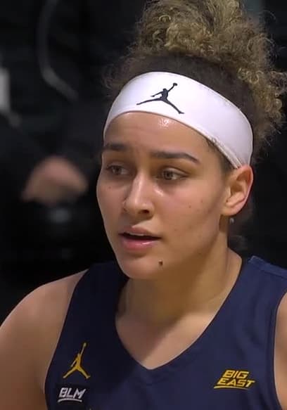 S2021:E02 - Tournament Final: Marquette vs. UConn poster