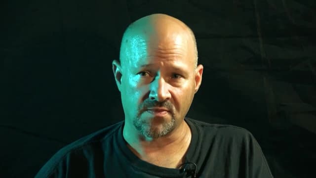 S01:E03 - Wisconsin and Tennessee