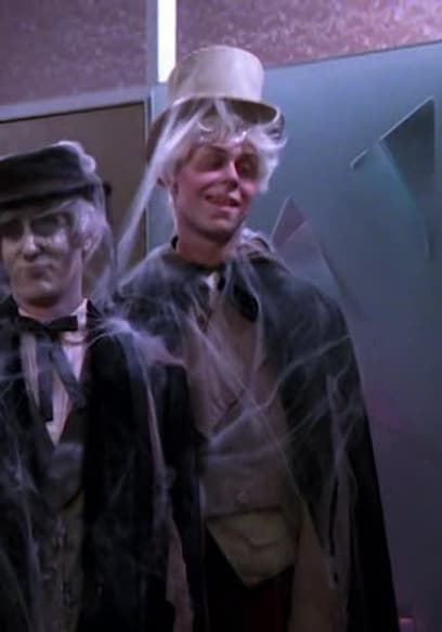 S05:E03 - The Halloween Scene poster