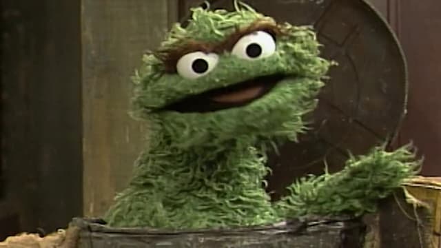 S23:E37 - Slimey's at Worm School