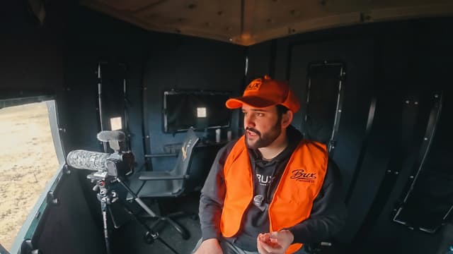 S01:E09 - Deer Hunt Challenge: Gun vs Crossbow vs Bow
