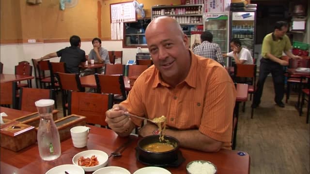 S02:E26 - Seoul, South Korea