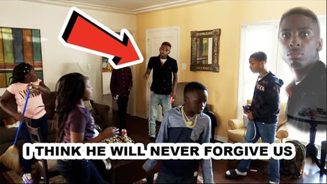 S01:E13 - Disrespect Prank and Flirting