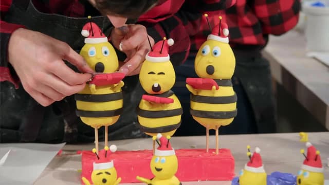 S02:E05 - Critter Christmas