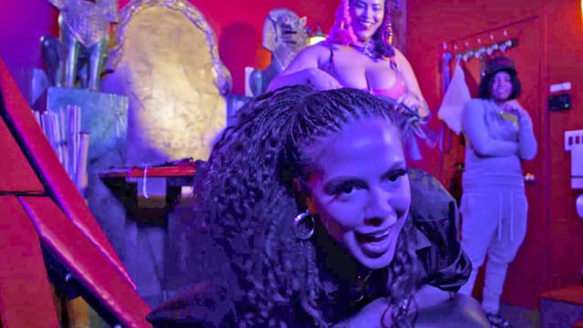 S01:E03 - Bdsm