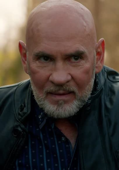 S03:E11 - Hurt poster