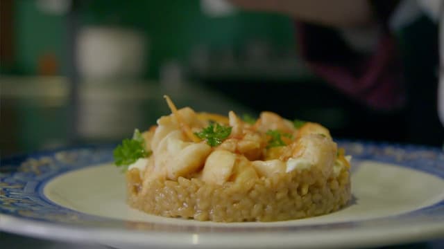 S01:E08 - Cuba