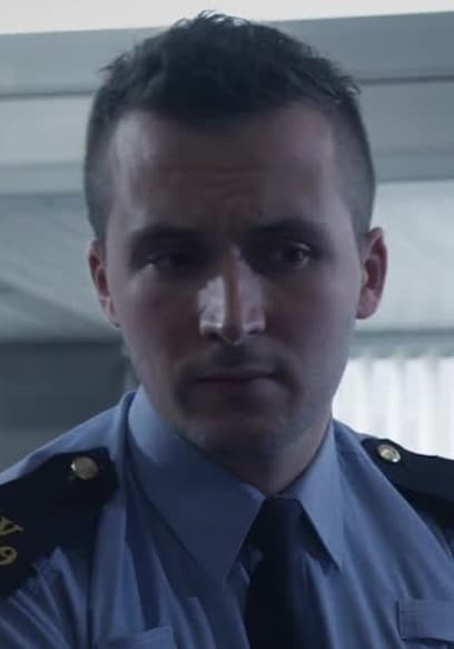 Watch Red Rock S02:E30 - Episode 30 - Free TV Shows | Tubi