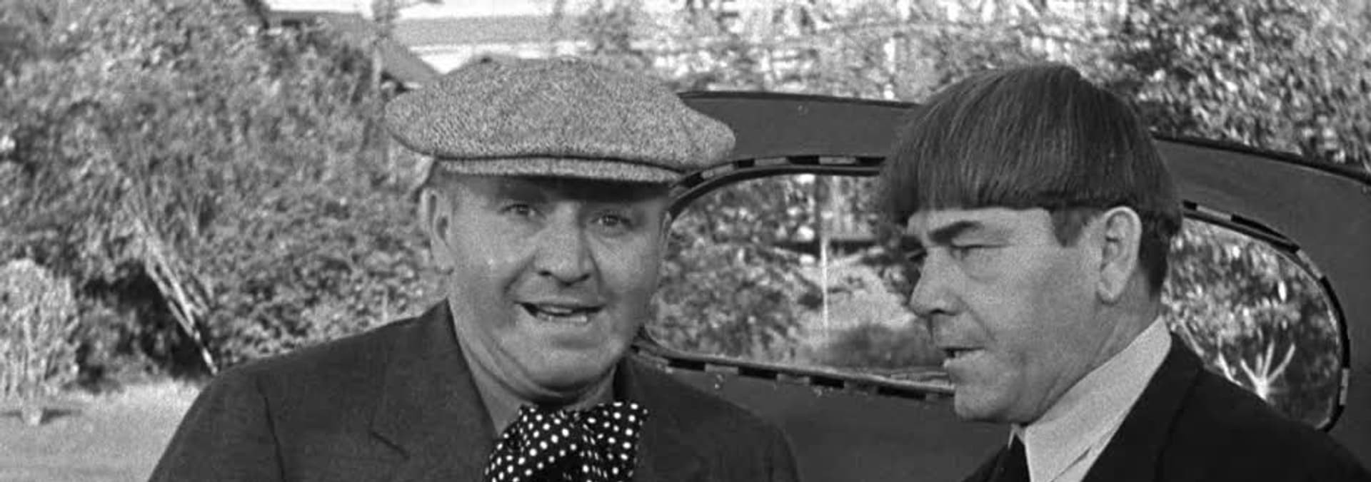 Watch The Three Stooges+ Comedy Gold Standard S02:E35 - Busy Buddies ...