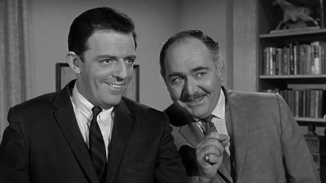 S01:E20 - The Investment Club