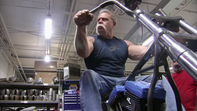 S04:E05 - Senior vs. Junior (Pt. 1)