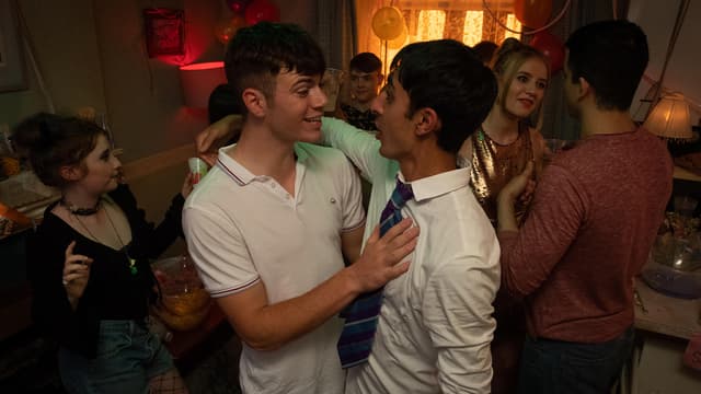 S02:E10 - Episode 10