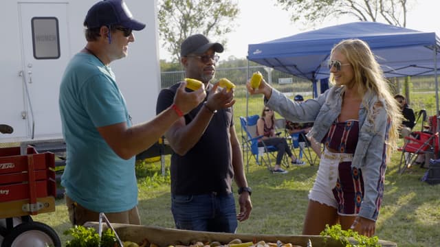 S01:E02 - Darius Rucker's Riverfront Revival