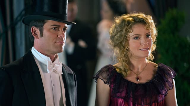 S07:E12 - Unfinished Business