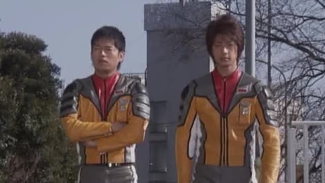 S01:E08 - Horrifying Predator