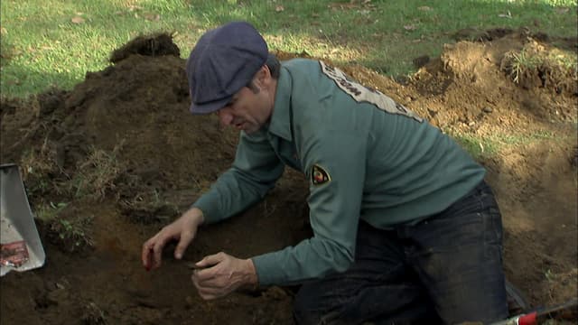 S11:E09 - Legend of the Lost Indian